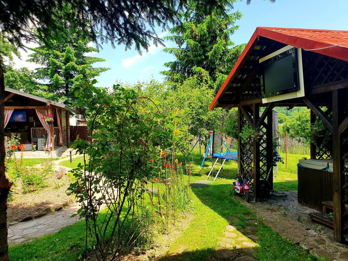 Vila Karina Teşila Exteriér fotografie